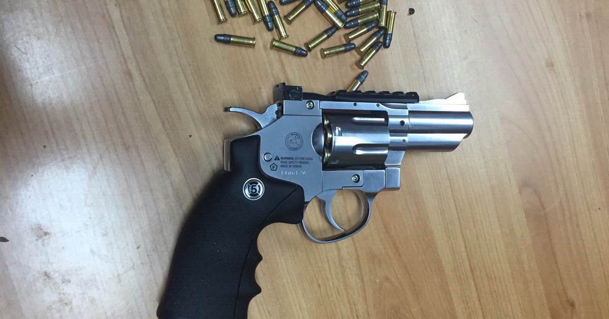 Phát hiện vụ chuyển súng, đạn lên máy bay