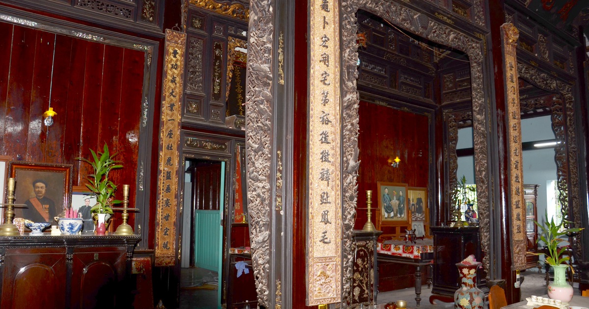 Độc đáo nhà cổ miền Tây: Ngôi nhà 56 cột hơn 100 tuổi