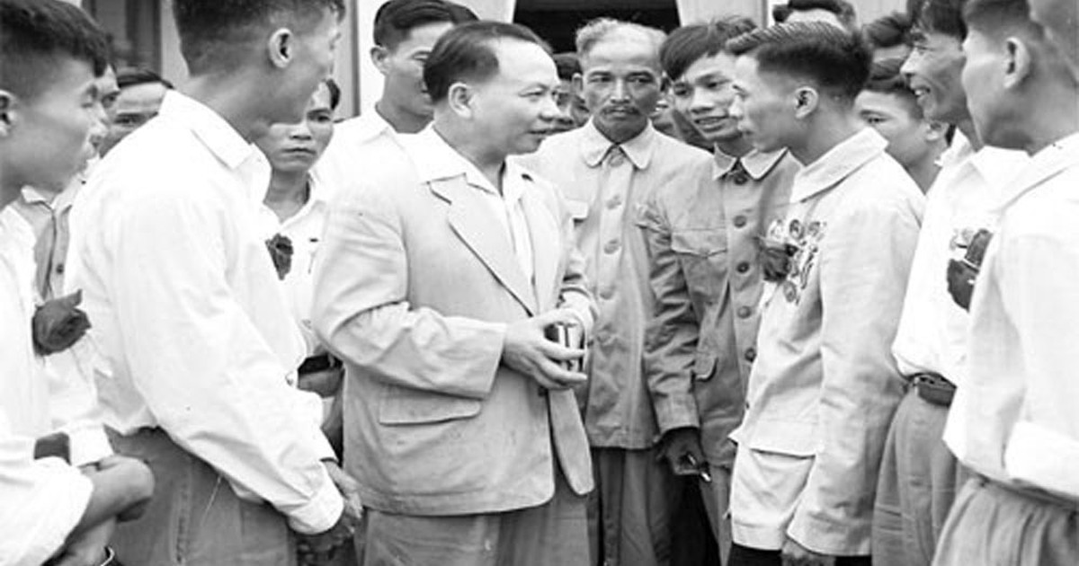 Đất nước qua 30 năm đổi mới: Đổi mới là bức thiết, là sống còn