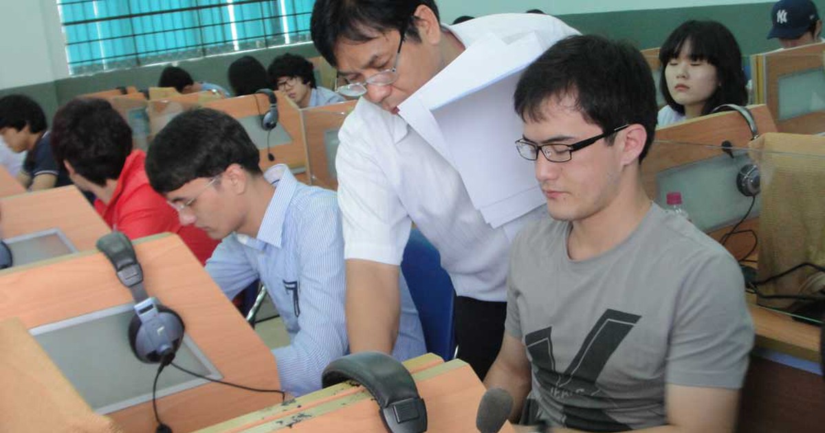 Hộp thư Tư vấn 24/7: Học ngành gì để dạy tiếng Việt cho người nước ngoài?