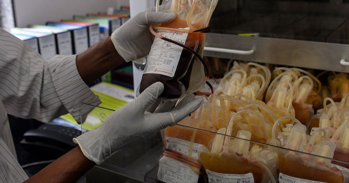 Hơn 2.000 người nhiễm HIV vì truyền máu ở Ấn Độ