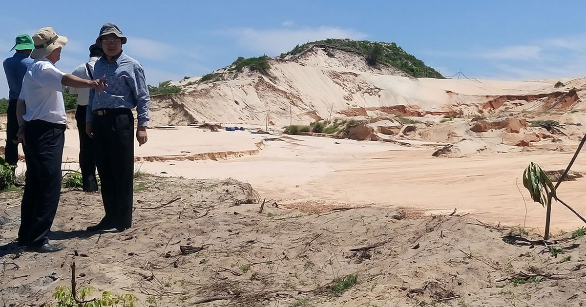 “Họp kín” vụ vỡ hồ chứa nước khai thác titan