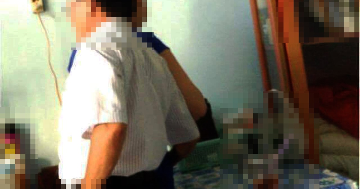 Phó giám đốc Sở giải trình việc 'choàng tay qua đùi nữ tạp vụ'