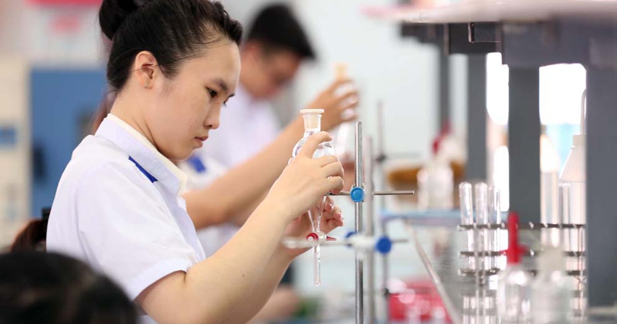 Trường CĐ lo khi bỏ điểm 'sàn' ĐH