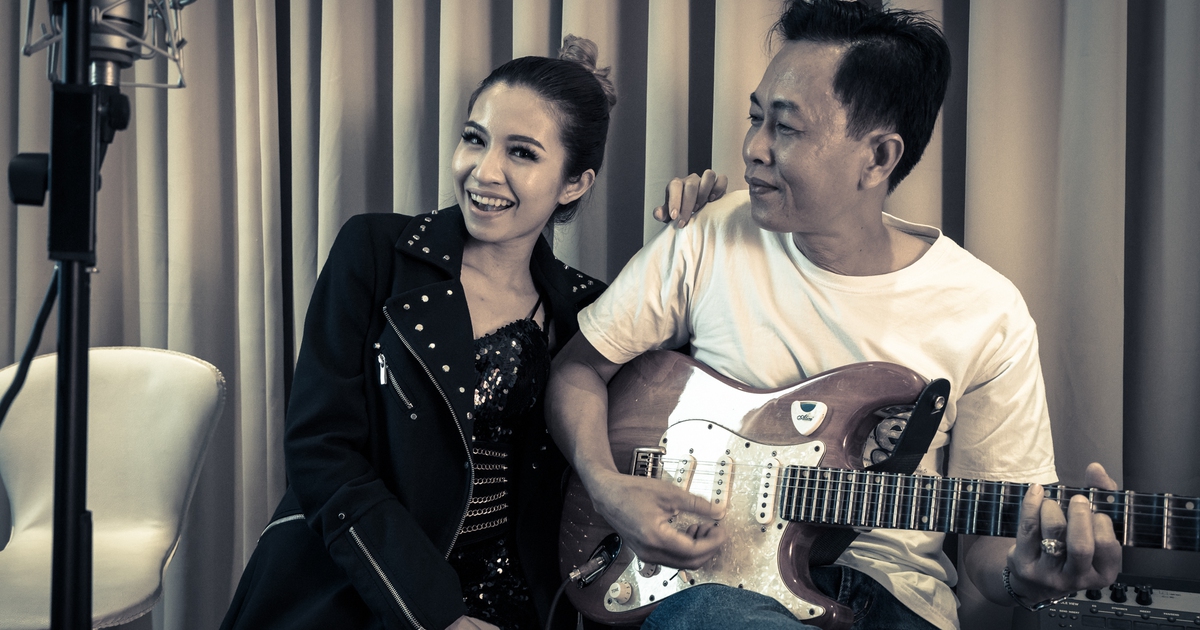 Shin Hồng Vịnh hát vọng cổ cùng bố trong đêm chung kết 'Bạn là ngôi sao'