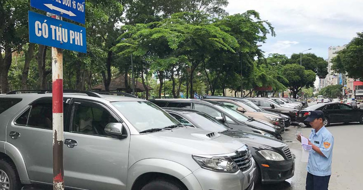 Các bãi đậu xe ngầm ở TP.HCM lại trễ hẹn