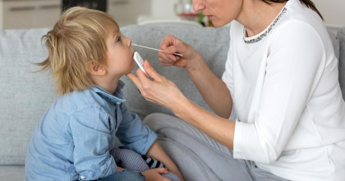Test nhanh Covid-19, nếu không chú ý điều này có thể gây nguy hiểm cho trẻ