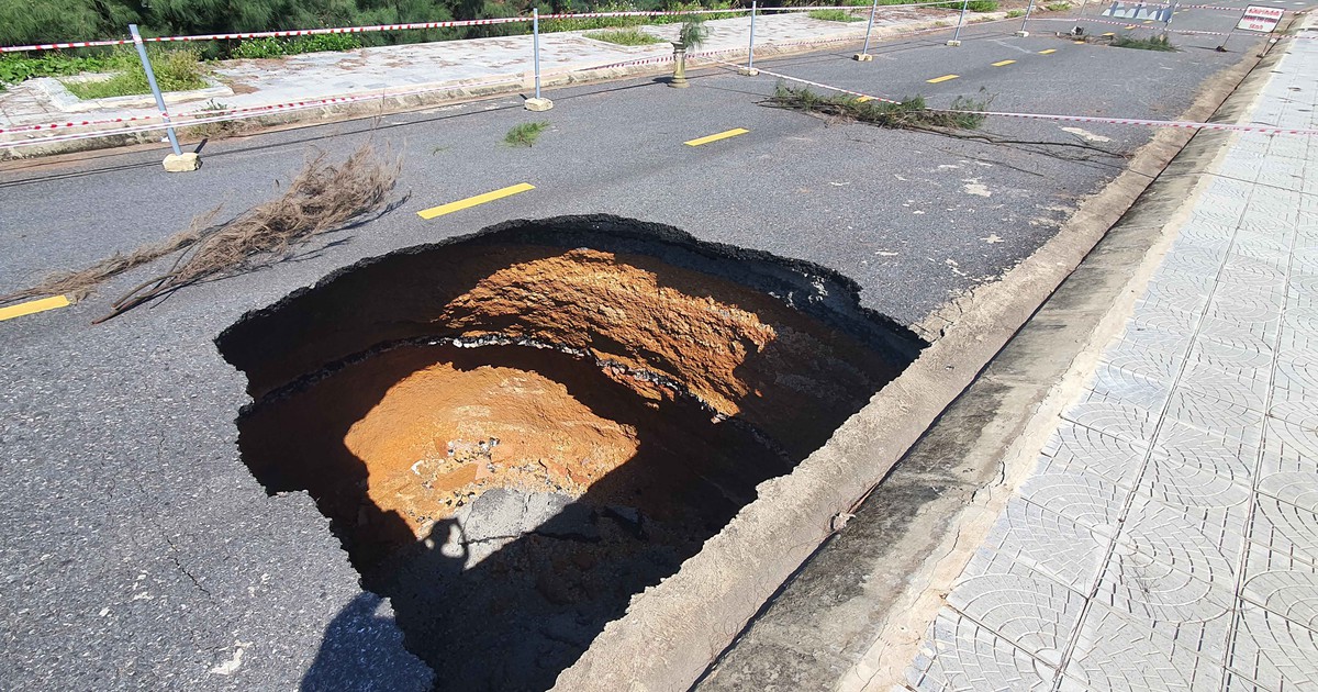 Xác định nguyên nhân xuất hiện 2 'hố tử thần' tại Quảng Bình