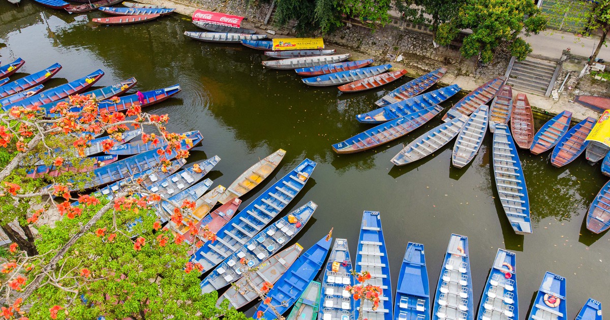 Đò chùa Hương đã sẵn sàng trước ngày khai hội