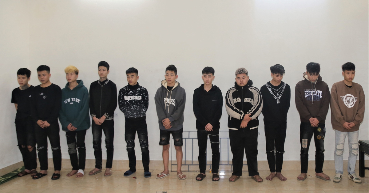 Bắt 12 thanh thiếu niên gây ra 36 vụ cướp tài sản chỉ trong 2 tháng