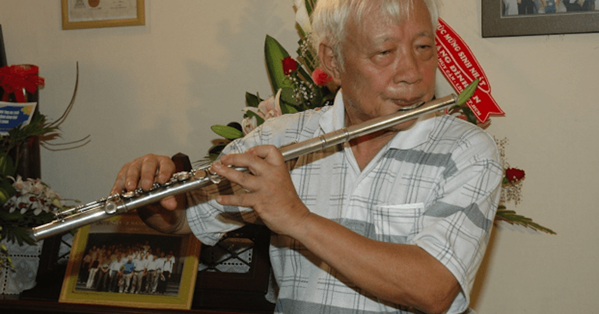 GS Đặng Đình Áng: Nhà toán học với chiếc sáo bạc không còn nữa!