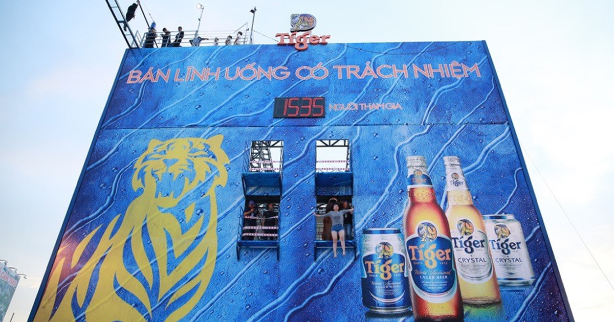 Độc đáo thông điệp ‘Uống có trách nhiệm’ của nhãn hàng Tiger Beer
