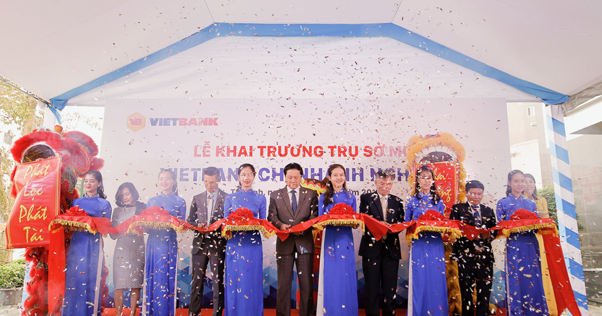 Vietbank chi nhánh Nghệ An khai trương trụ sở mới