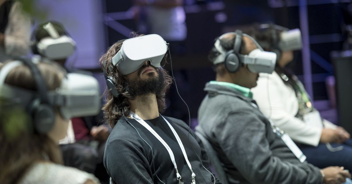 Gần 10.000 nhân viên Facebook đang nghiên cứu công nghệ thực tế ảo