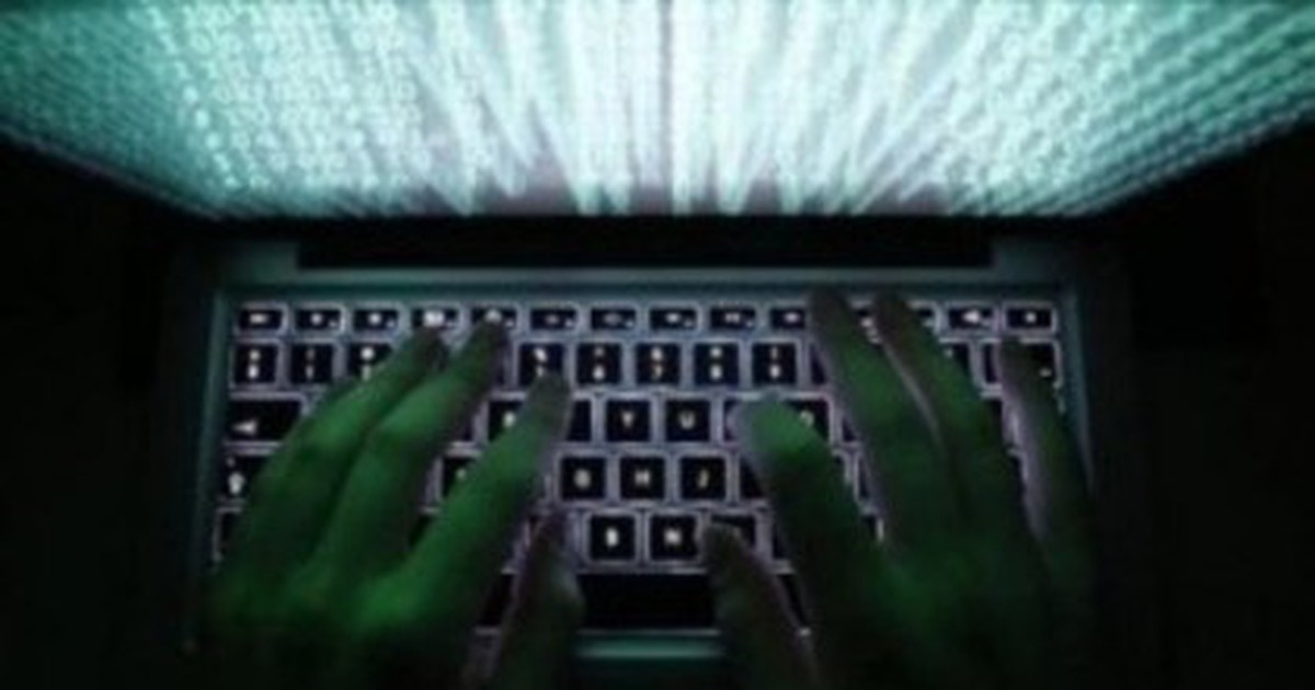 Nhóm tin tặc khét tiếng Anonymous tấn công các trang mạng của IS