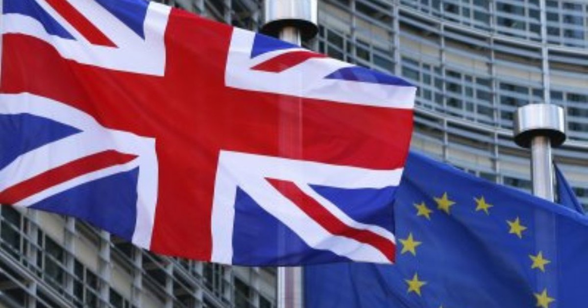 Người Anh bắt đầu bỏ phiếu việc đi hay ở lại EU