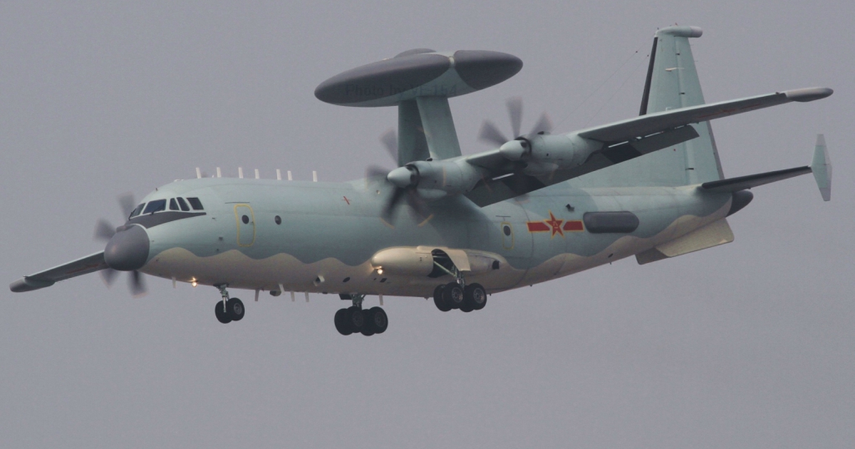 Trung Quốc triển khai máy bay cảnh báo sớm tối tân đến Hải Nam