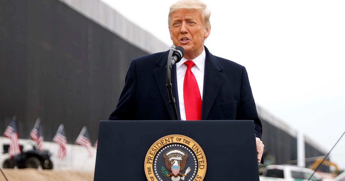 Tổng thống Trump cảnh báo mạng xã hội mắc sai lầm lớn