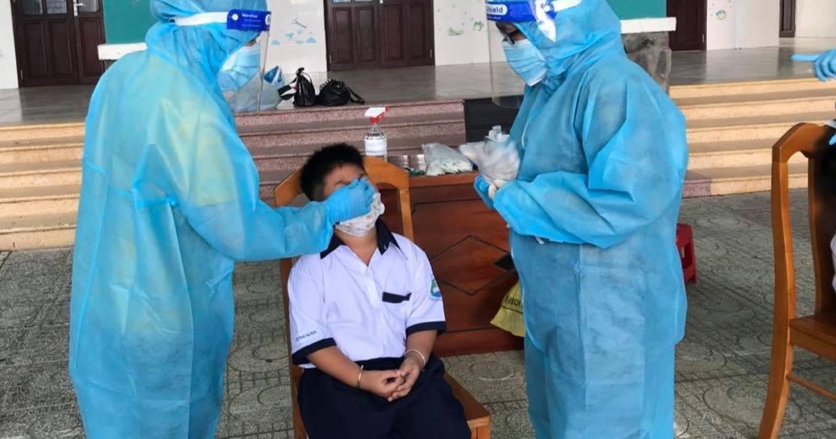 Học sinh F0 phải xét nghiệm PCR trước khi trở lại trường?