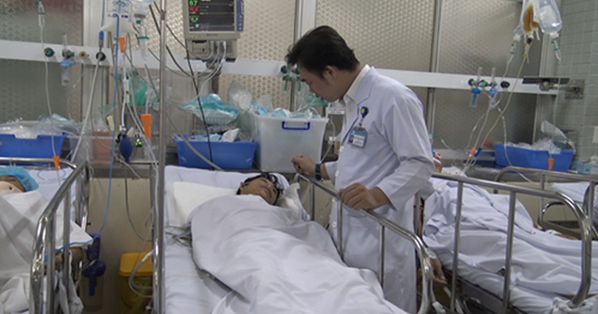 Nạn nhân bị hổ cắn đứt tay ở Bình Dương được chuyển lên Bệnh viện Chợ Rẫy