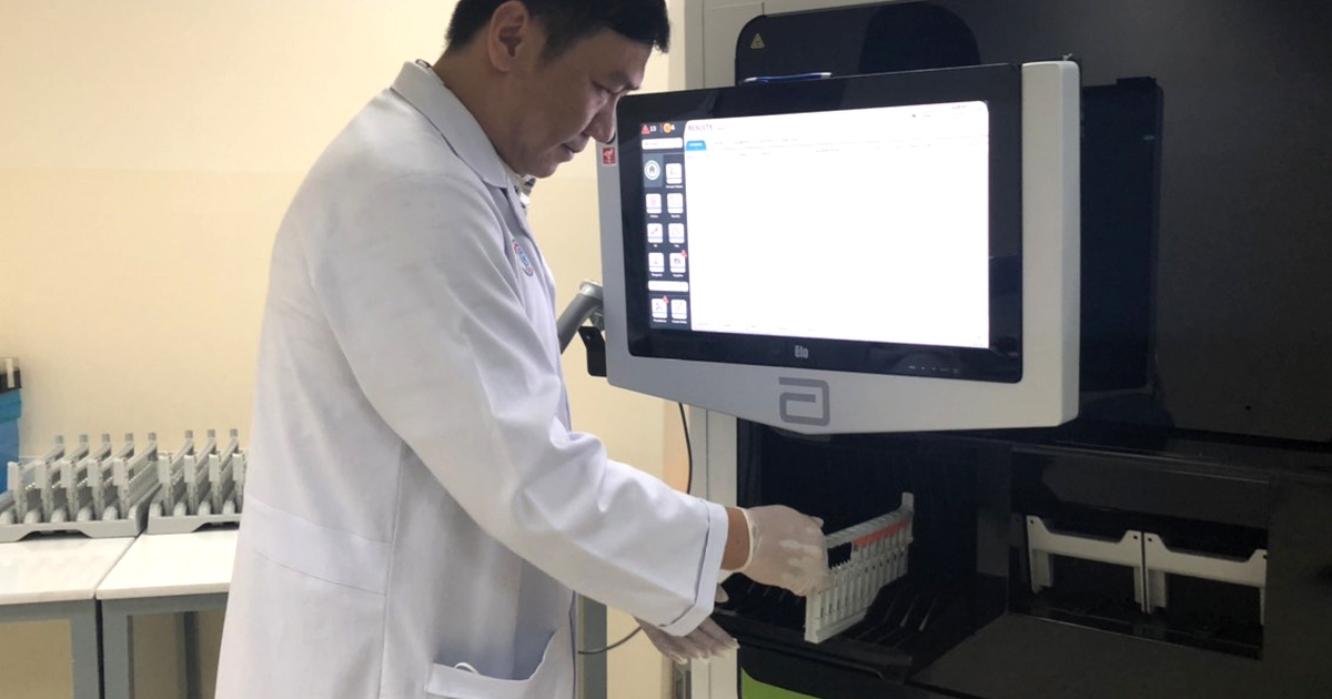 BV Chợ Rẫy: Đưa hệ thống xét nghiệm hiện đại công suất 1.000 mẫu/ngày vào hoạt động
