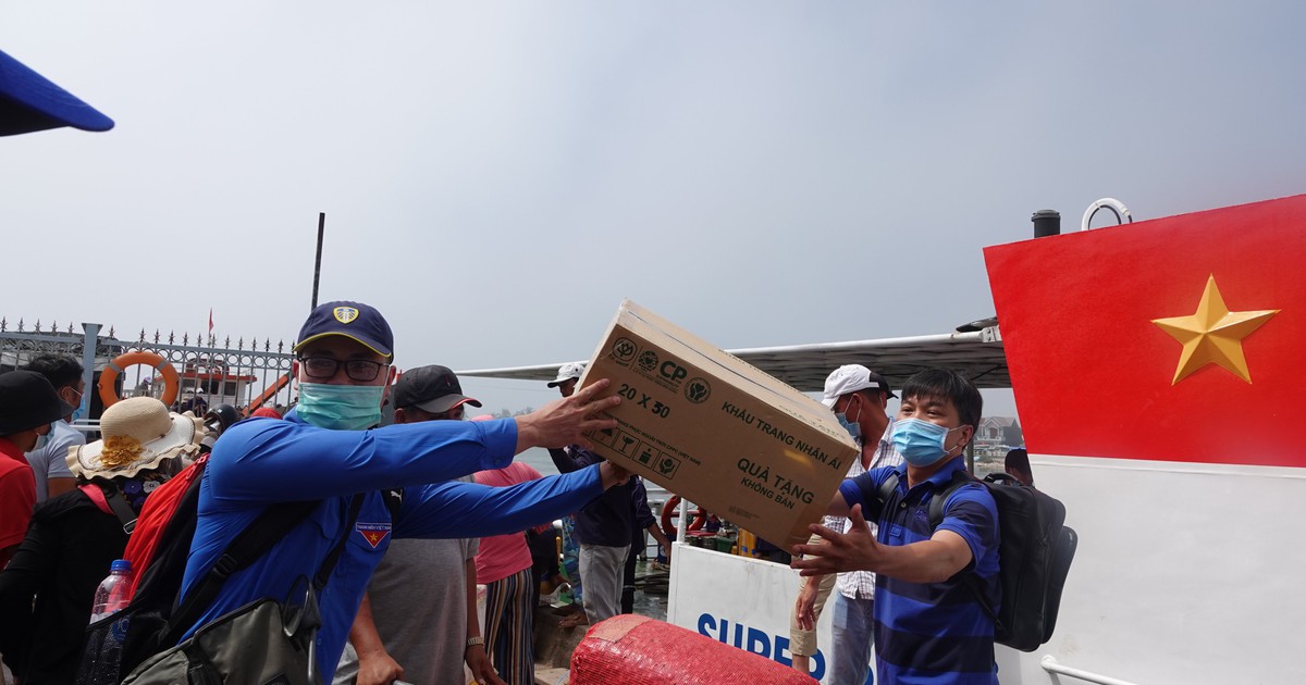 Tuổi trẻ Đà Nẵng 'Hướng về biên giới, hải đảo'