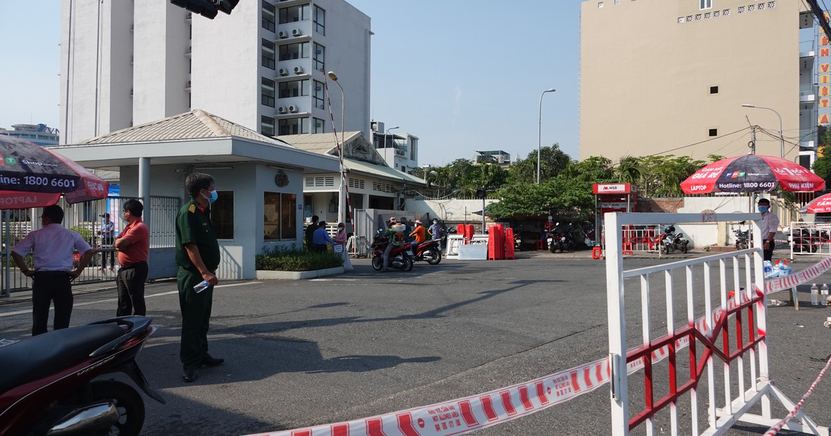 Đà Nẵng: Nhân viên bán hàng điện máy mắc Covid-19 không rõ nguồn lây