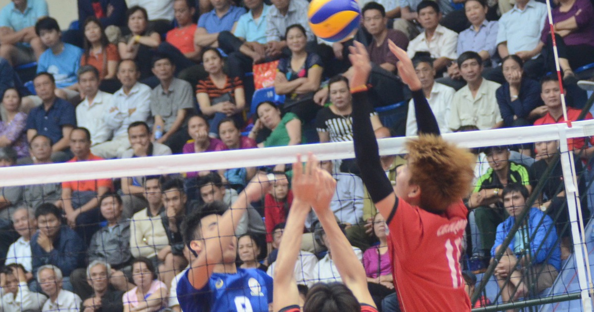 Bóng chuyền Cúp Hoa Lư: Hà Tĩnh loại ĐKVĐ quốc gia TP.HCM ở bán kết