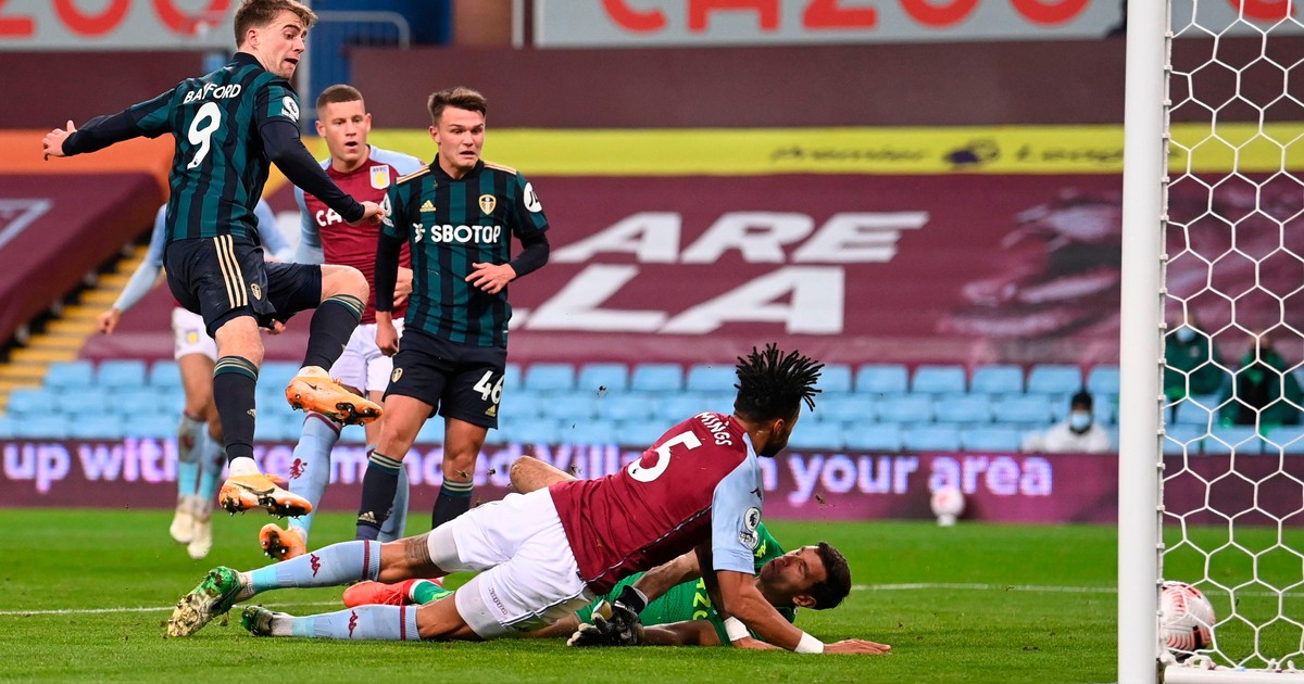 Patrick Bamford, tiền đạo có học bổng trường đại học Harvard chỉ muốn ghi bàn cho Leeds