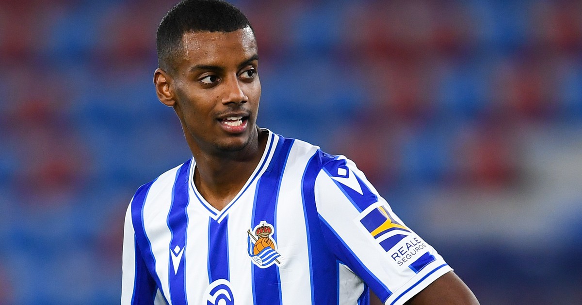 EURO 2020: Ibrahimovic ‘đệ nhị’ ở đội tuyển Thuỵ Điển là ai?