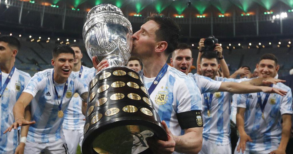 Bức ảnh mừng vô địch Copa America của Lionel Messi phá kỷ lục trên mạng xã hội