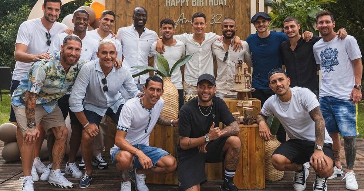 Mbappe không dự sinh nhật Ander Herrera khi có mặt Messi, Ramos, Neymar