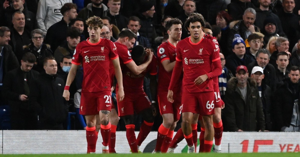 Khủng hoảng Covid-19 bùng phát, Liverpool xin hoãn đấu Arsenal tại bán kết Cúp Liên đoàn