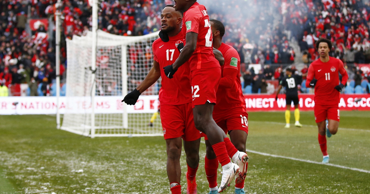 Tuyển Canada giành vé dự World Cup lần đầu tiên sau 36 năm