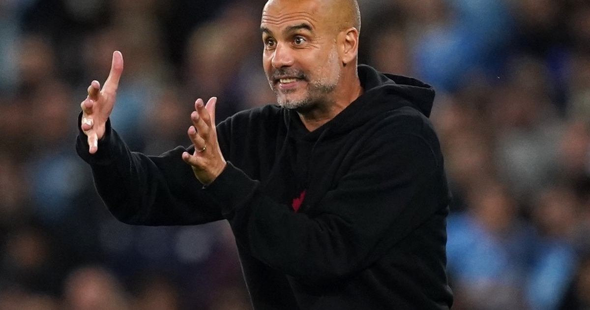 HLV Pep Guardiola thừa nhận Man City sắp gặp rắc rối to