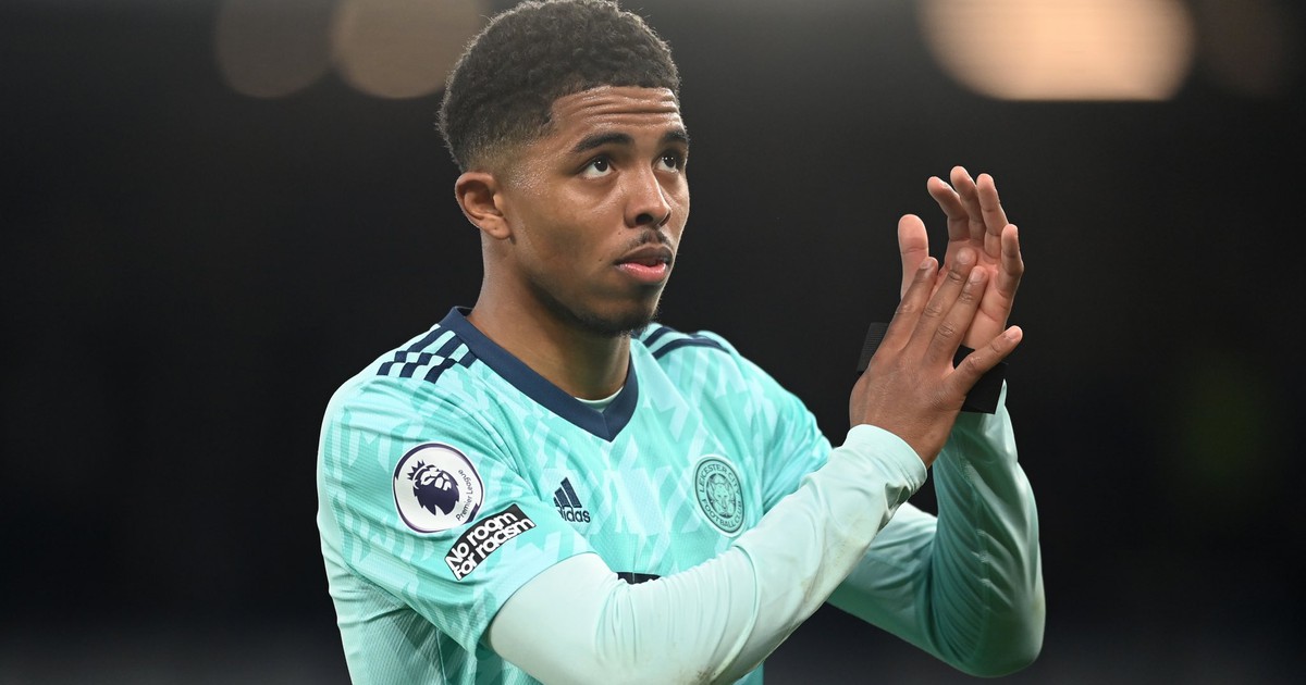 Sau 3 lần đề nghị lẫn đe dọa, Chelsea mới có trung vệ Wesley Fofana từ Leicester