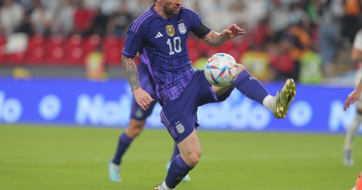 Tiết lộ lý do Messi thi đấu trọn 90 phút trận giao hữu Argentina thắng UAE 5-0