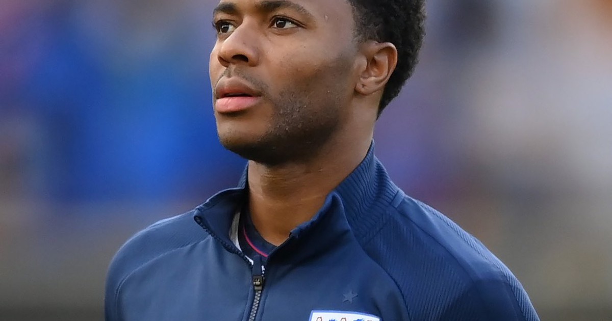 HLV Southgate để Raheem Sterling tự quyết định có trở lại tuyển Anh hay không