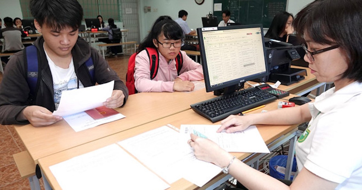 Thủ tướng công bố dịch viêm phổi Vũ Hán, trường ĐH dời lịch học trong đêm