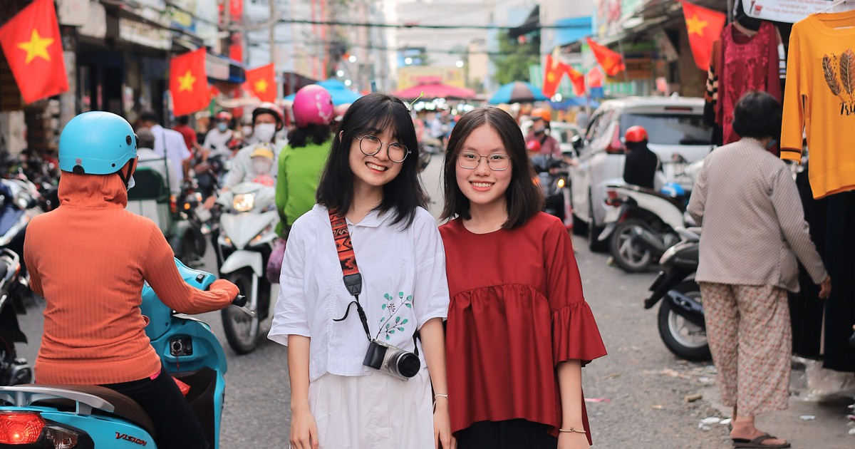 Vì sao gen Z ngại đi thăm người thân, họ hàng ngày tết ?