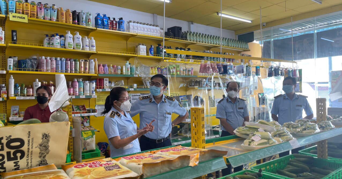 Bị tố tăng giá, quản lý thị trường kiểm tra 75 cửa hàng Bách hóa Xanh