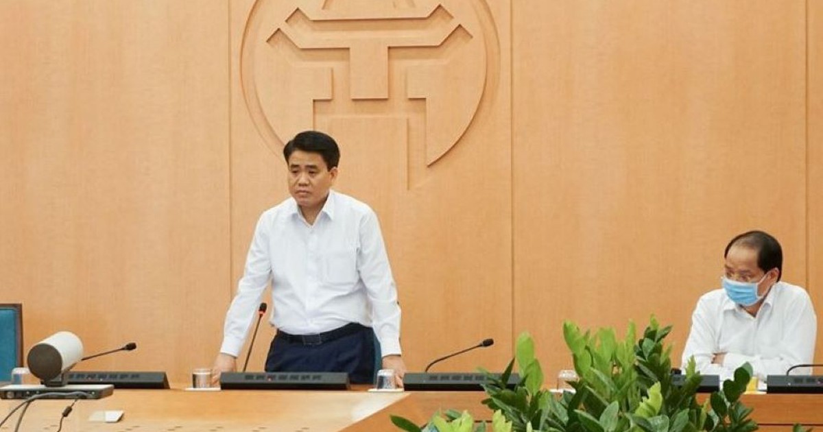 Hà Nội cho tiệm cắt tóc mở cửa trở lại, vẫn cấm karaoke, mát xa