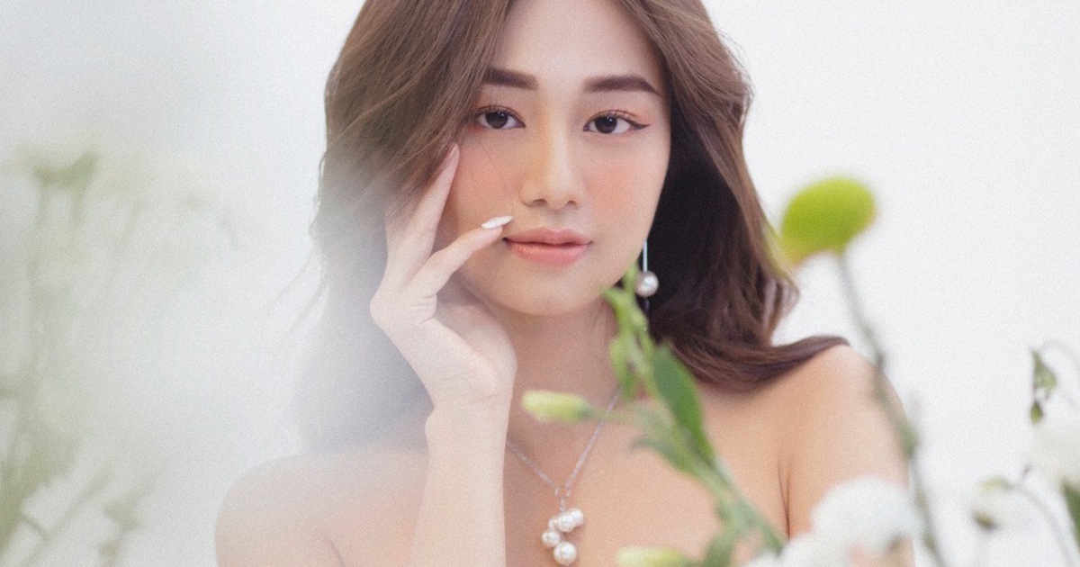 Nhan sắc diễn viên bị Victor Vũ đánh rớt 2 lần trước khi đóng 'Trại hoa đỏ'