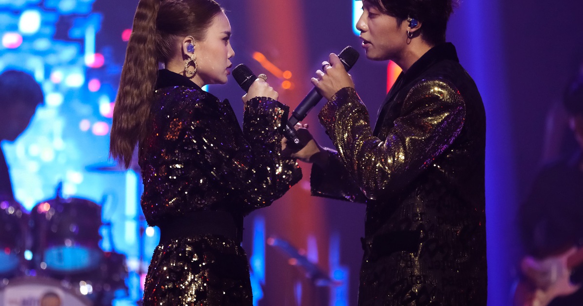 Hải Đăng Doo ‘tình tứ’ cùng Giang Hồng Ngọc