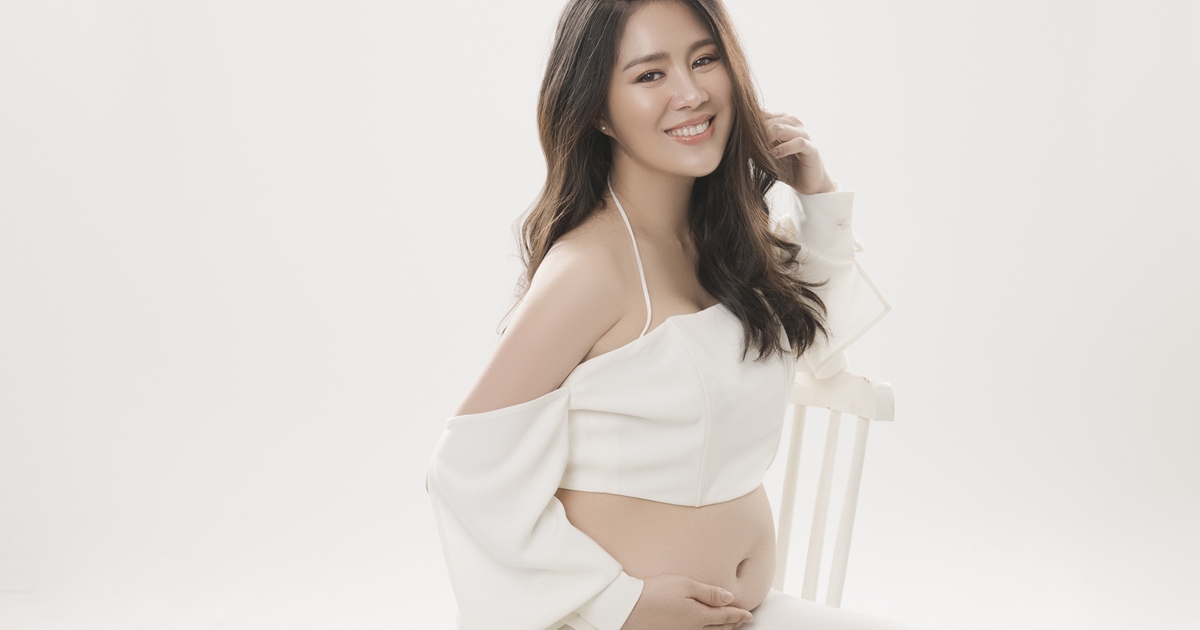 Lê Phương vô tình tiết lộ giới tính em bé thứ hai