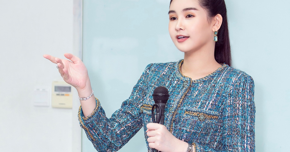 Lê Âu Ngân Anh nói tiếng Anh thế nào khi làm giảng viên đại học?