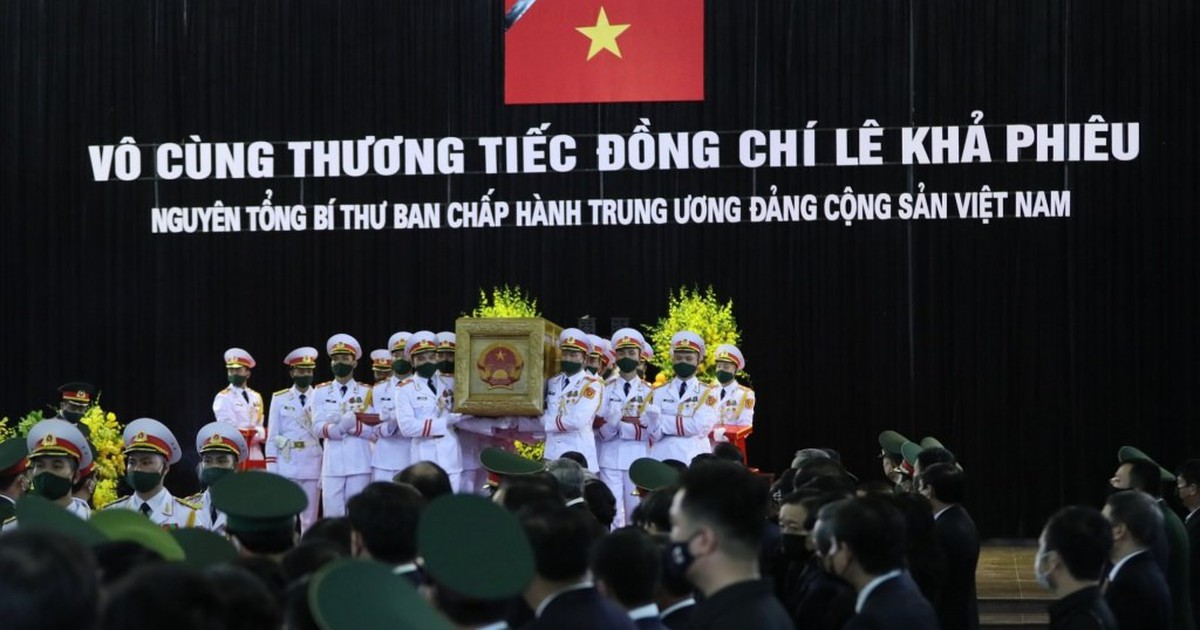 Lễ truy điệu và an táng nguyên Tổng bí thư Lê Khả Phiêu