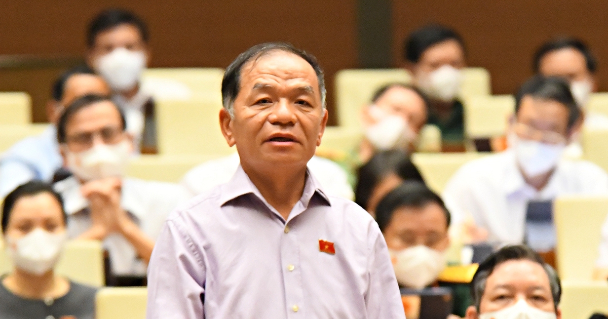 'Lãnh đạo mà sợ trách nhiệm, đùn đẩy để giữ mình thì không nên làm lãnh đạo'