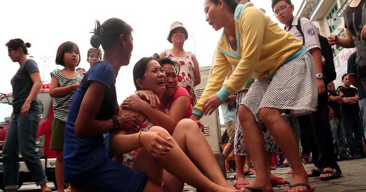 Xóm nghèo Cầu Ông Lãnh tan hoang sau đám cháy