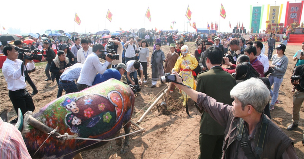 Lễ hội Tịch điền cầu mùa màng bội thu